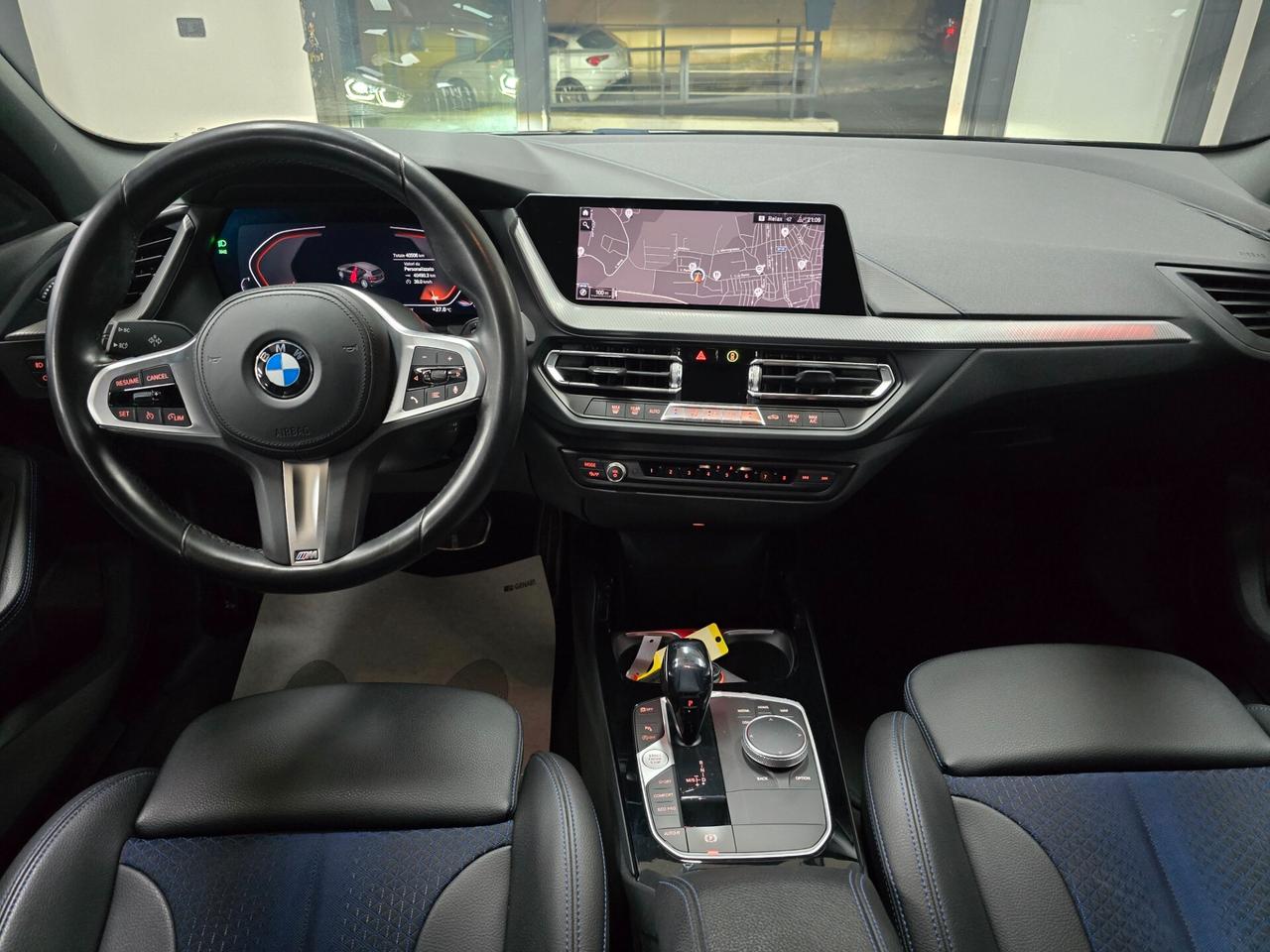 Bmw 118 118d 5p. MSport