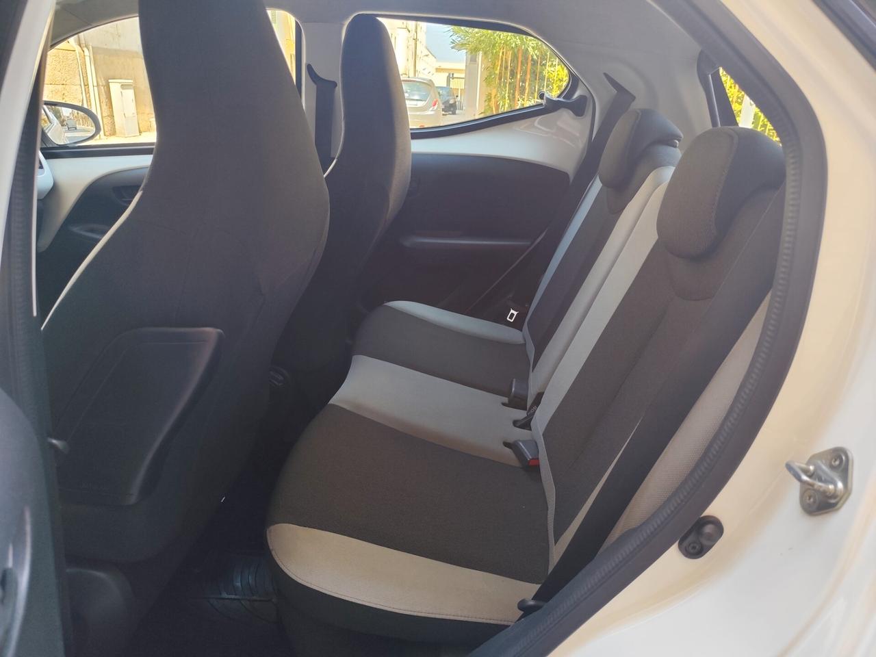 Toyota Aygo 1.0 VVT-i 69CV CAMBIO AUTOMATICO