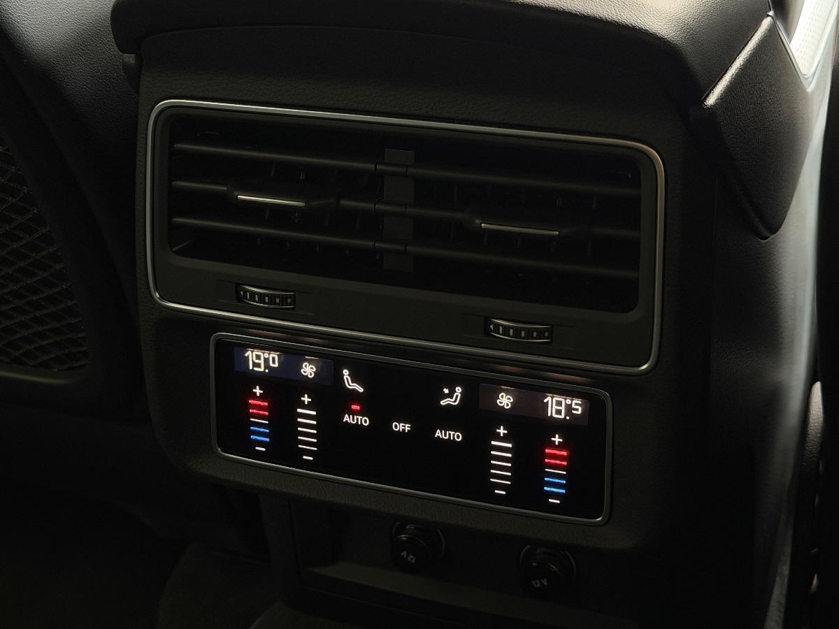 New Audi Q8 50TDI Quattro S-line Identity Black 286CV