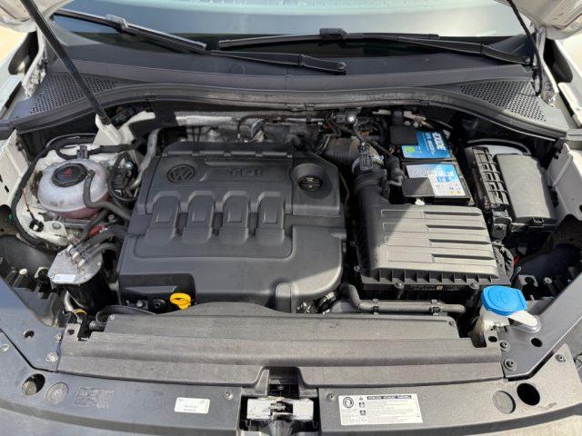 VOLKSWAGEN Tiguan R-LINE unicpro/GARANZIA iva deducibile