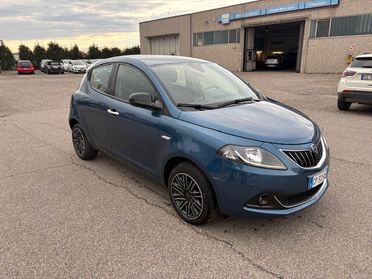 Lancia Ypsilon 1.0 FireFly 5 porte S&S Hybrid Gold Plus