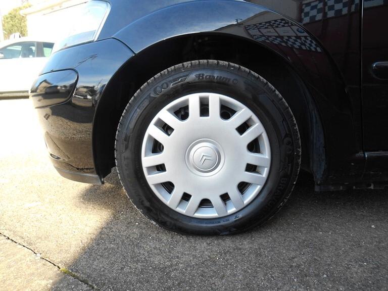 Citroen C3 1.1 Exclusive CON SOLI KM 30000 NEOPATENTATI