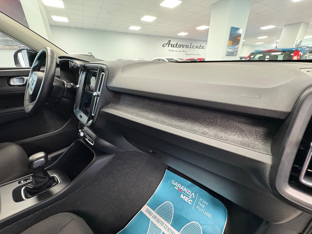 Volvo XC40 T2 1.5 benzina 130cv 2021 km 34000