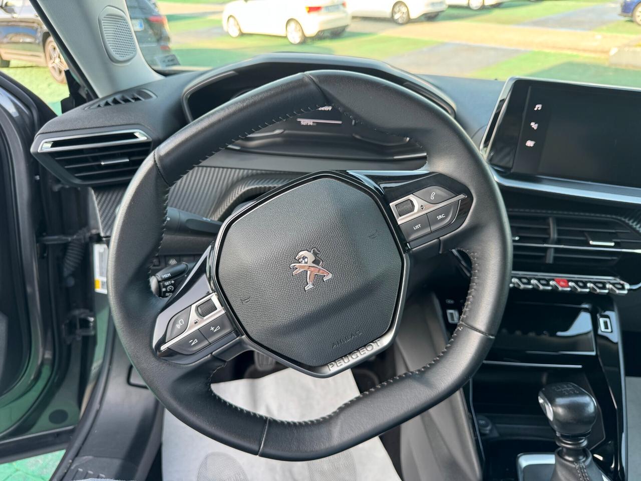 Peugeot 2008 PureTech 130 S&S GT