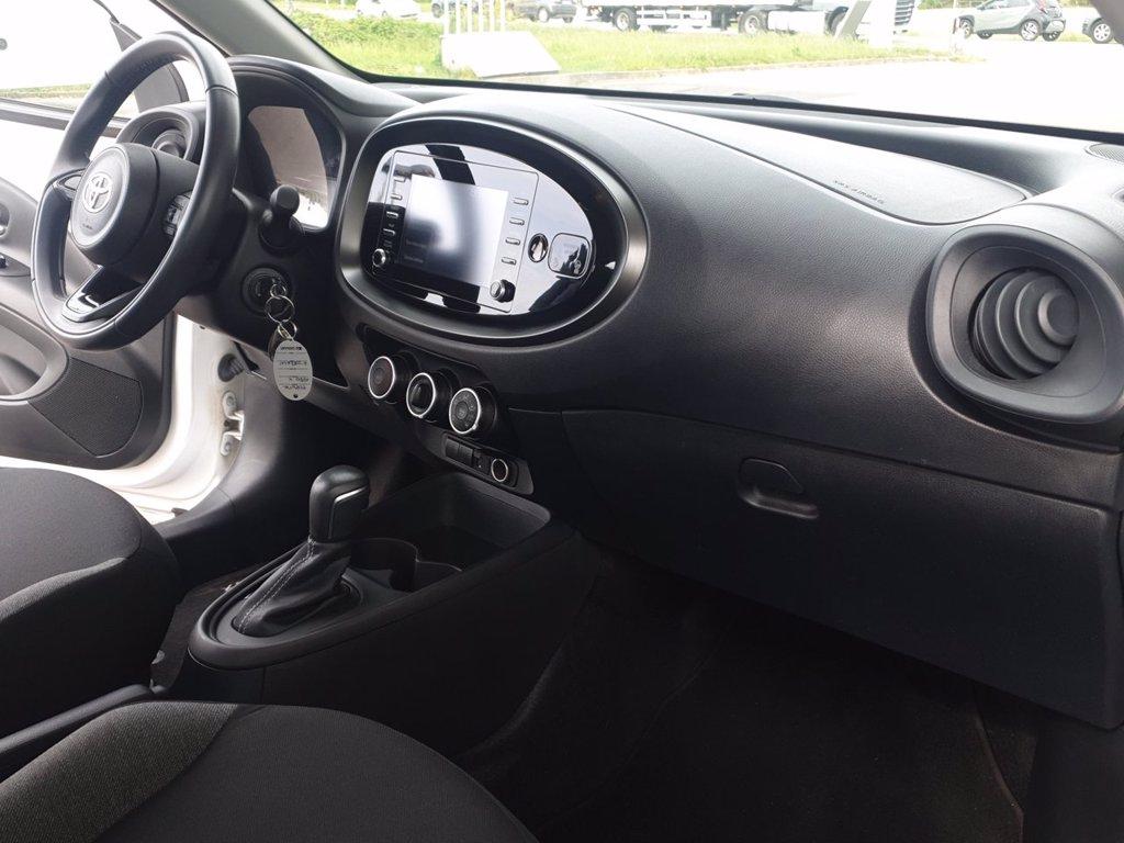 TOYOTA Aygo x 1.0 active 72cv s-cvt del 2022