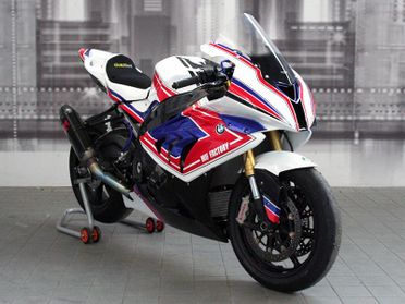 Bmw HP4