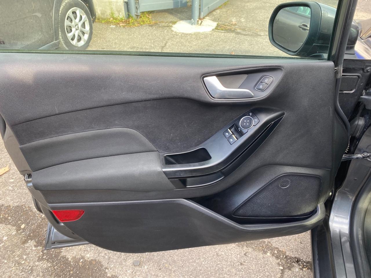 Ford Fiesta 1.1 85 CV 5 porte Titanium