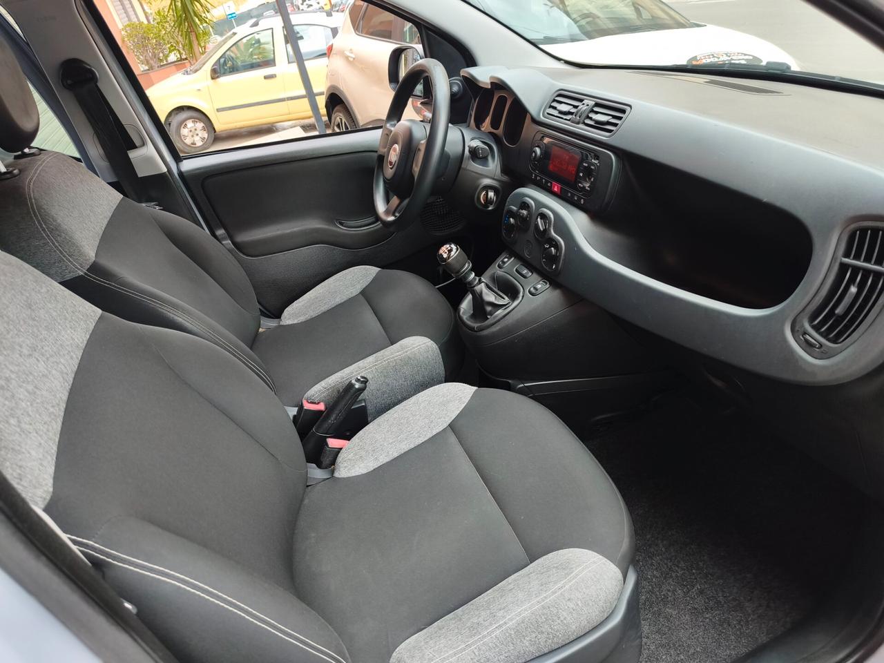 Fiat Panda 1.0 benzina 70CV 5 posti