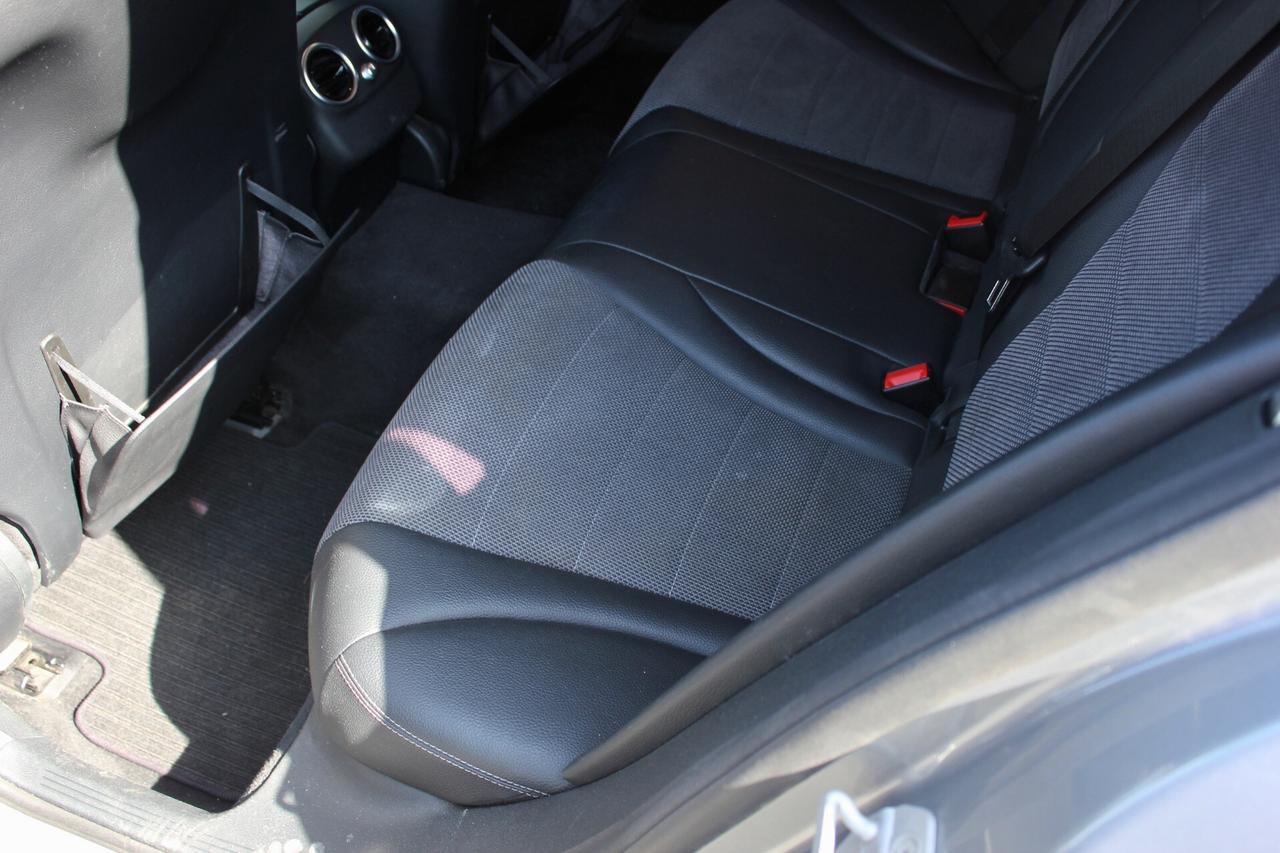 Mercedes-Benz C 220 d Sport FULL LED Pelle Navi Sensori