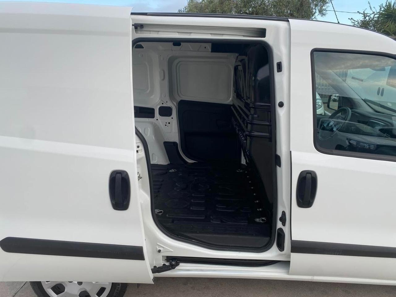 Fiat Doblò 1.6 Mjt2 120 CV 3 posti 12/2022