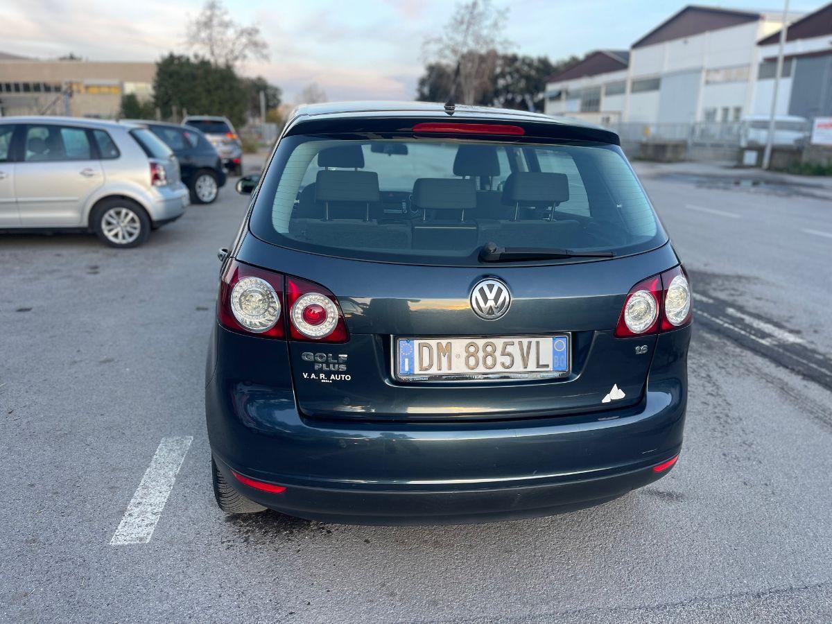 VOLKSWAGEN - Golf Plus - 1.6 Comfortline