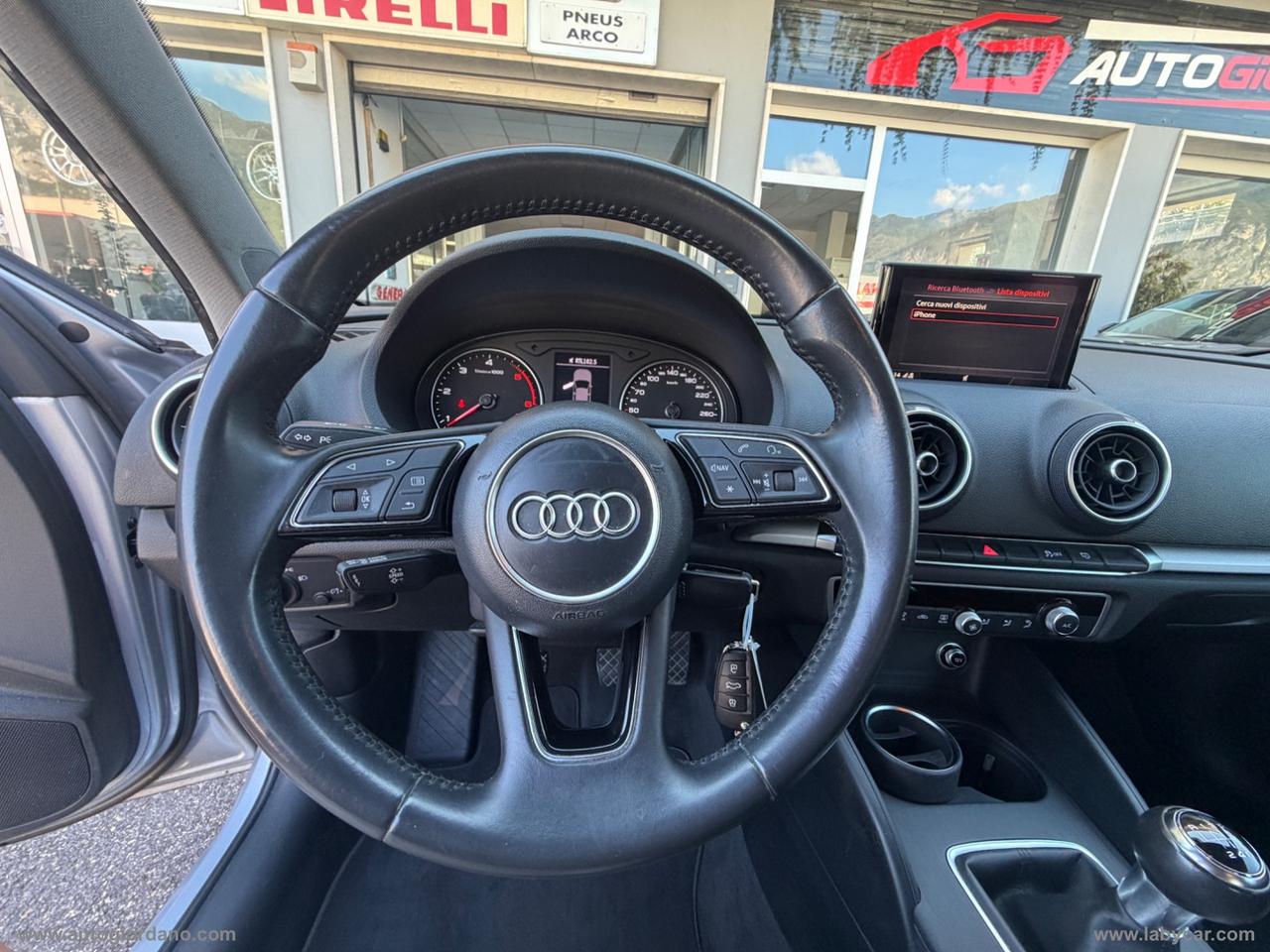 AUDI A3 SPB 1.6 TDI 116CV Design
