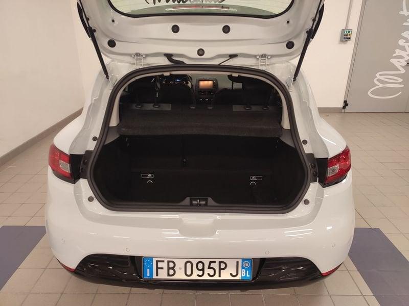 Renault Clio 1.2 75CV 5 porte Duel