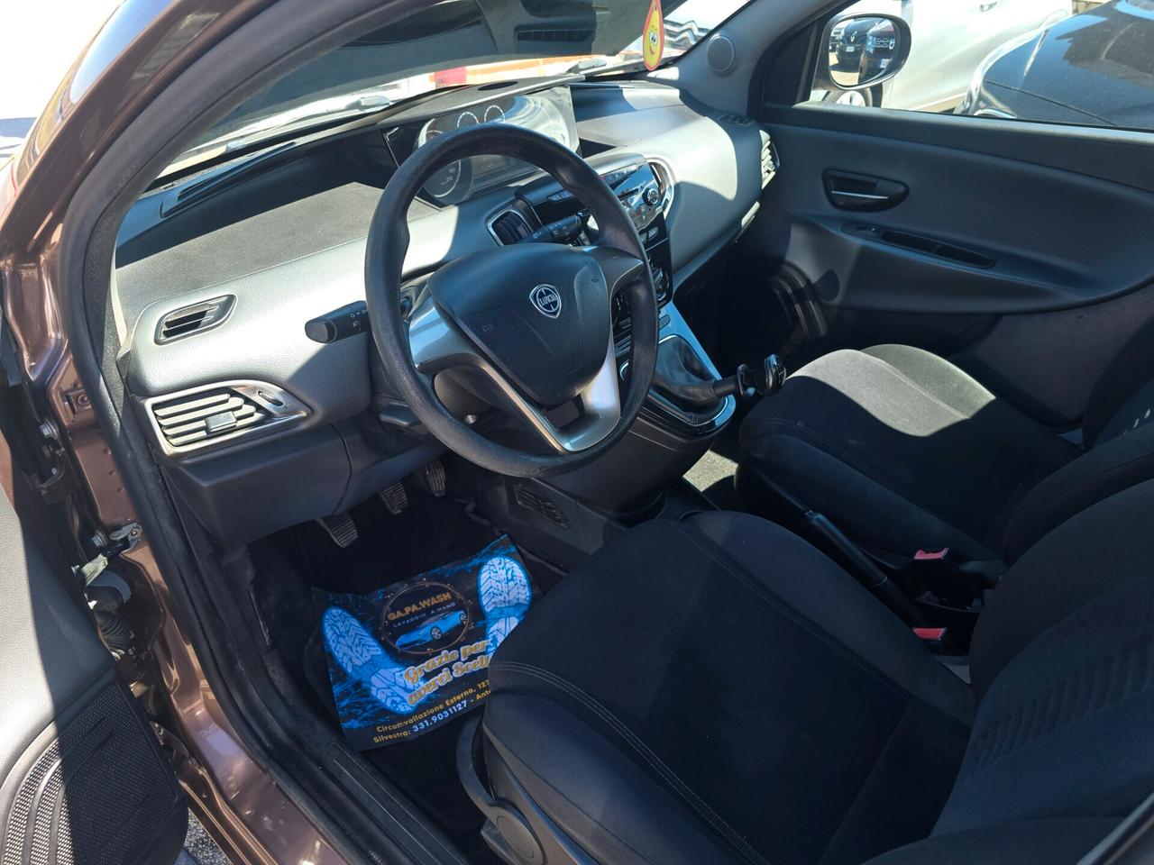 Lancia Ypsilon 0.9 TwinAir 85 CV Metano Ecochic Elefantino