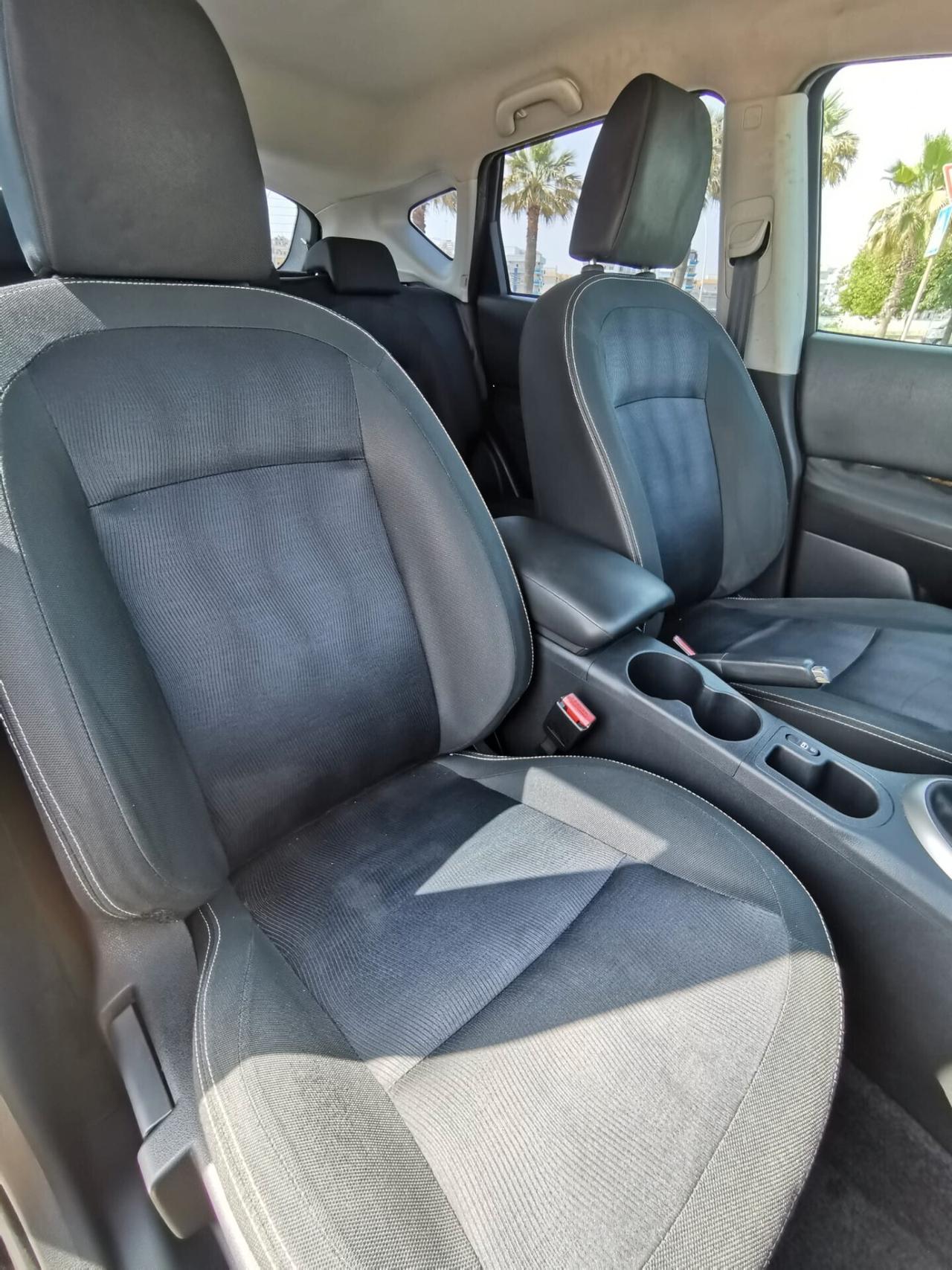 Nissan Qashqai 1.5 dCi DPF Tekna 2011