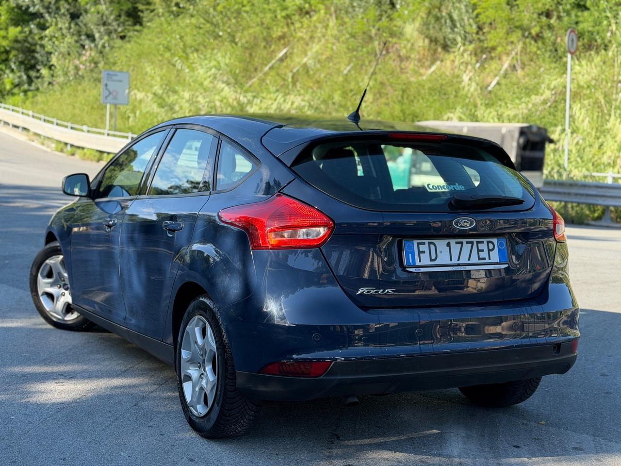 Ford Focus 1.5 TDCi 120 cv neopatentati 2016