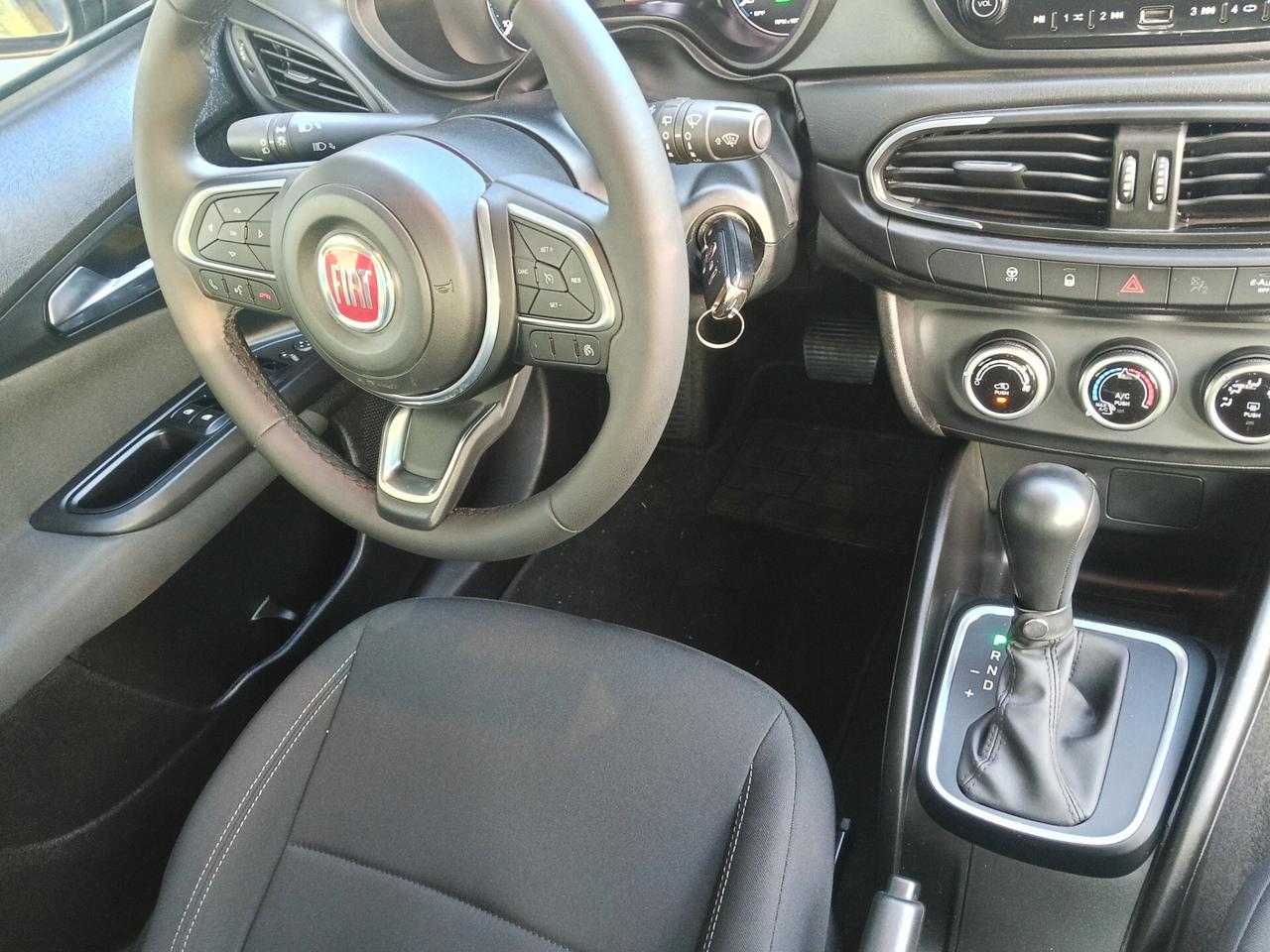 Fiat Tipo 1.5 Hybrid DCT 5 porte