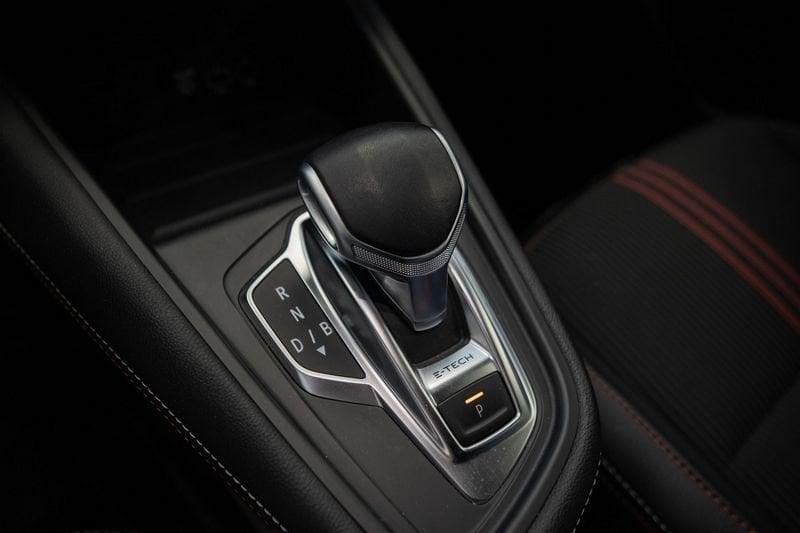 Renault Captur 1.6 E-Tech hybrid RS Line 145cv auto