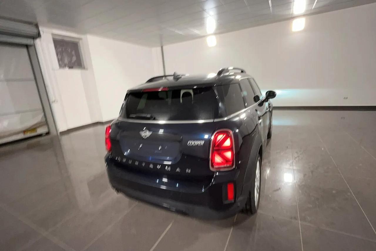 Mini Cooper Countryman 1.5 Essential