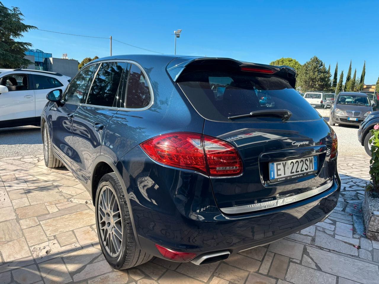 Porsche Cayenne 3.0 Diesel Tua a 283€ al Mese