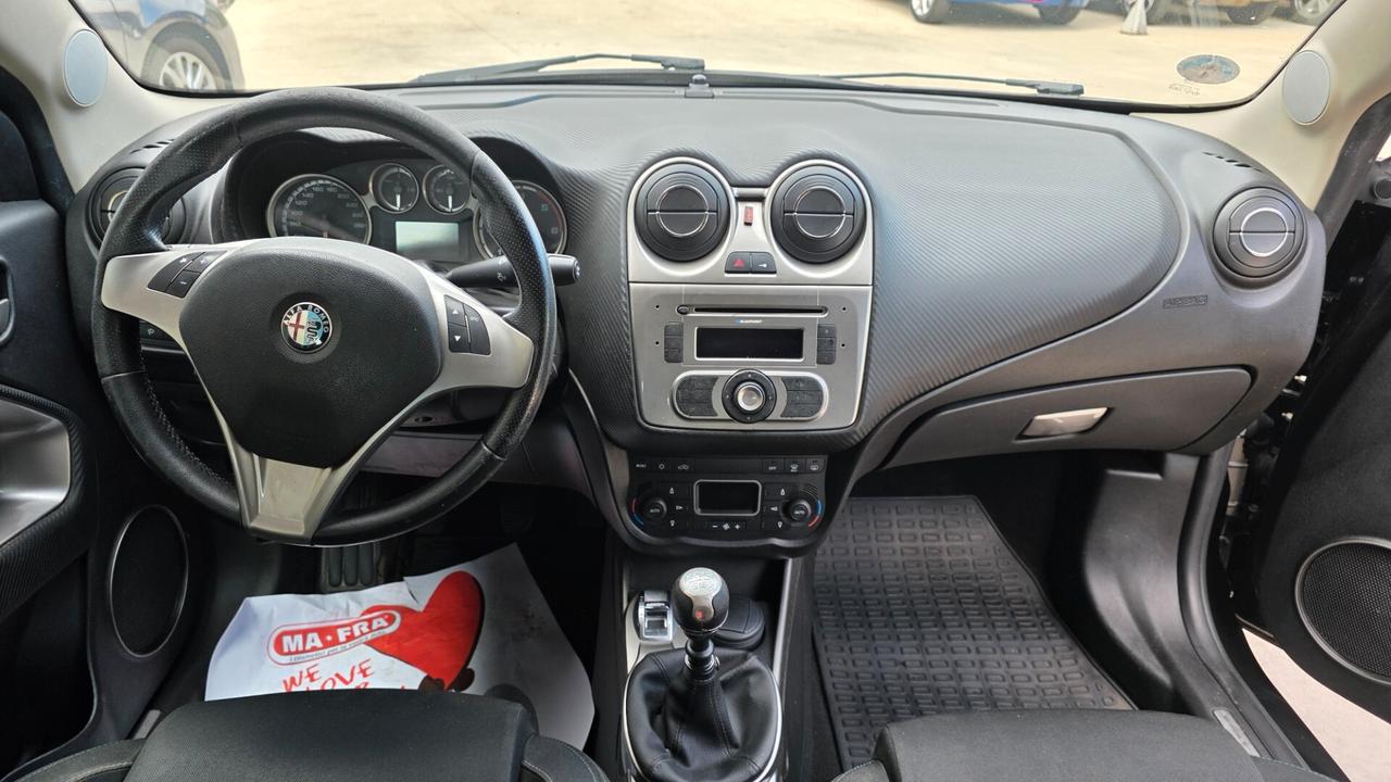 Alfa Romeo MiTo 1.6 JTDm 16V Distinctive Premium Pack