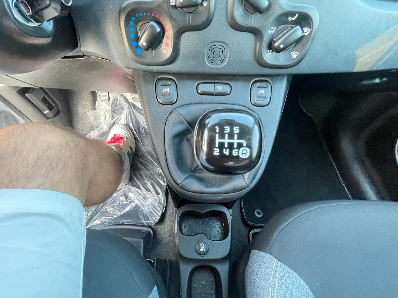Fiat Panda 1.0 FireFly S&S Hybrid City Cross
