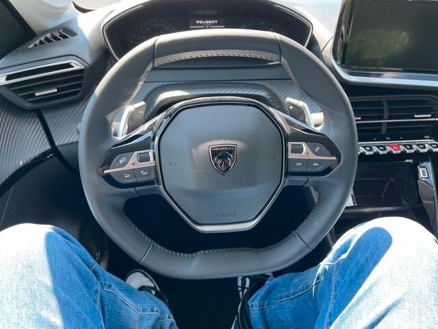 Peugeot 208 Hybrid 110 e-DCS6 Style