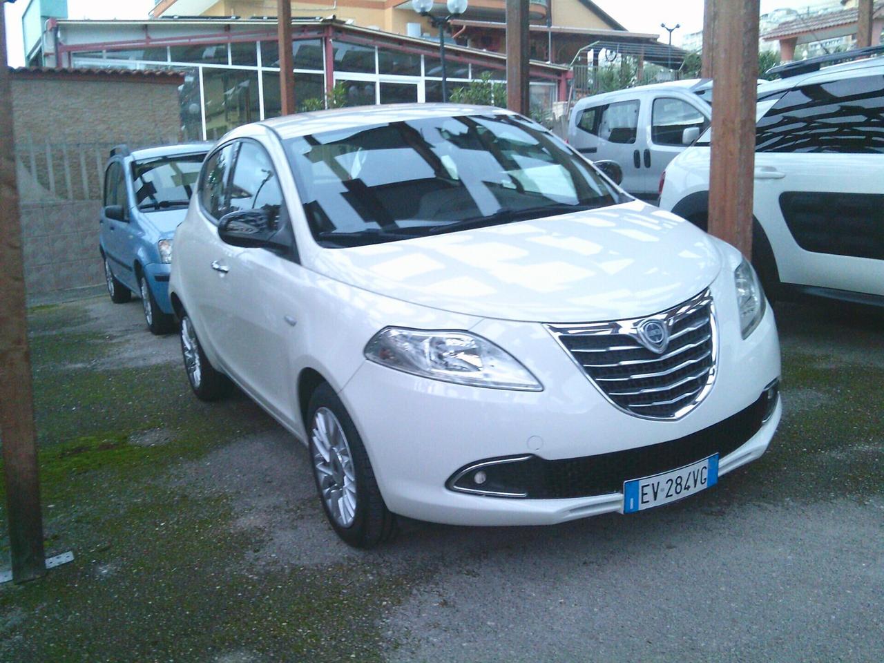 Lancia Ypsilon 1.3 MJT 16V 95 CV 5 porte S&S Gold