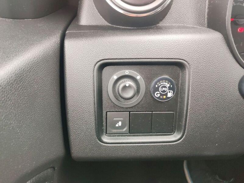 Dacia Duster II 2018 1.0 tce 15th Anniversary Eco-g 4x2 100cv