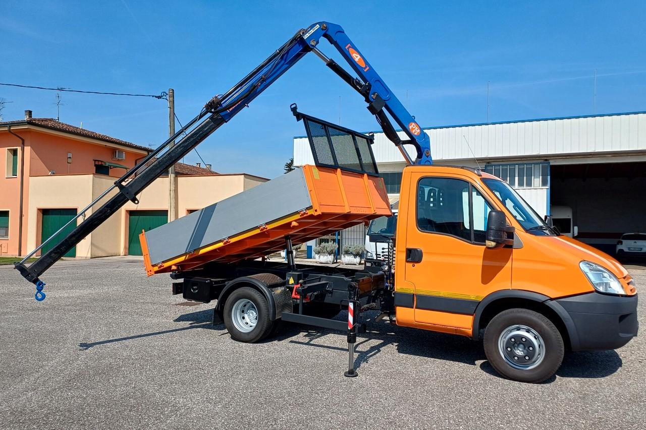 IVECO 65C18 GRU E RIBALTABILE