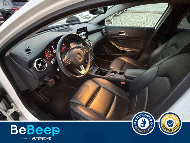 Mercedes-Benz GLA 180 SPORT AUTO