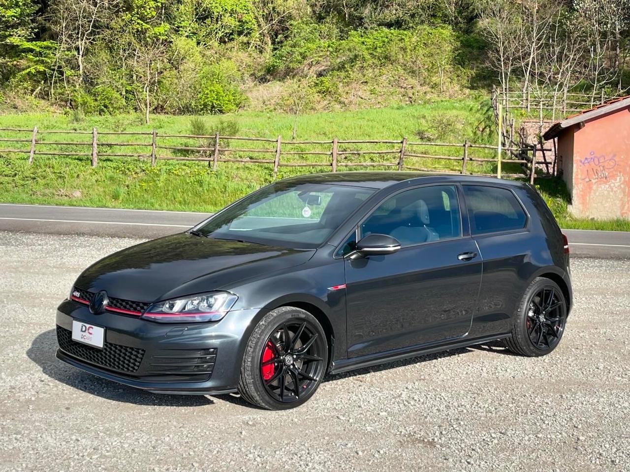 Volkswagen Golf GTI Golf GTI Performance 2.0 TSI 3p. BlueMotion Technology