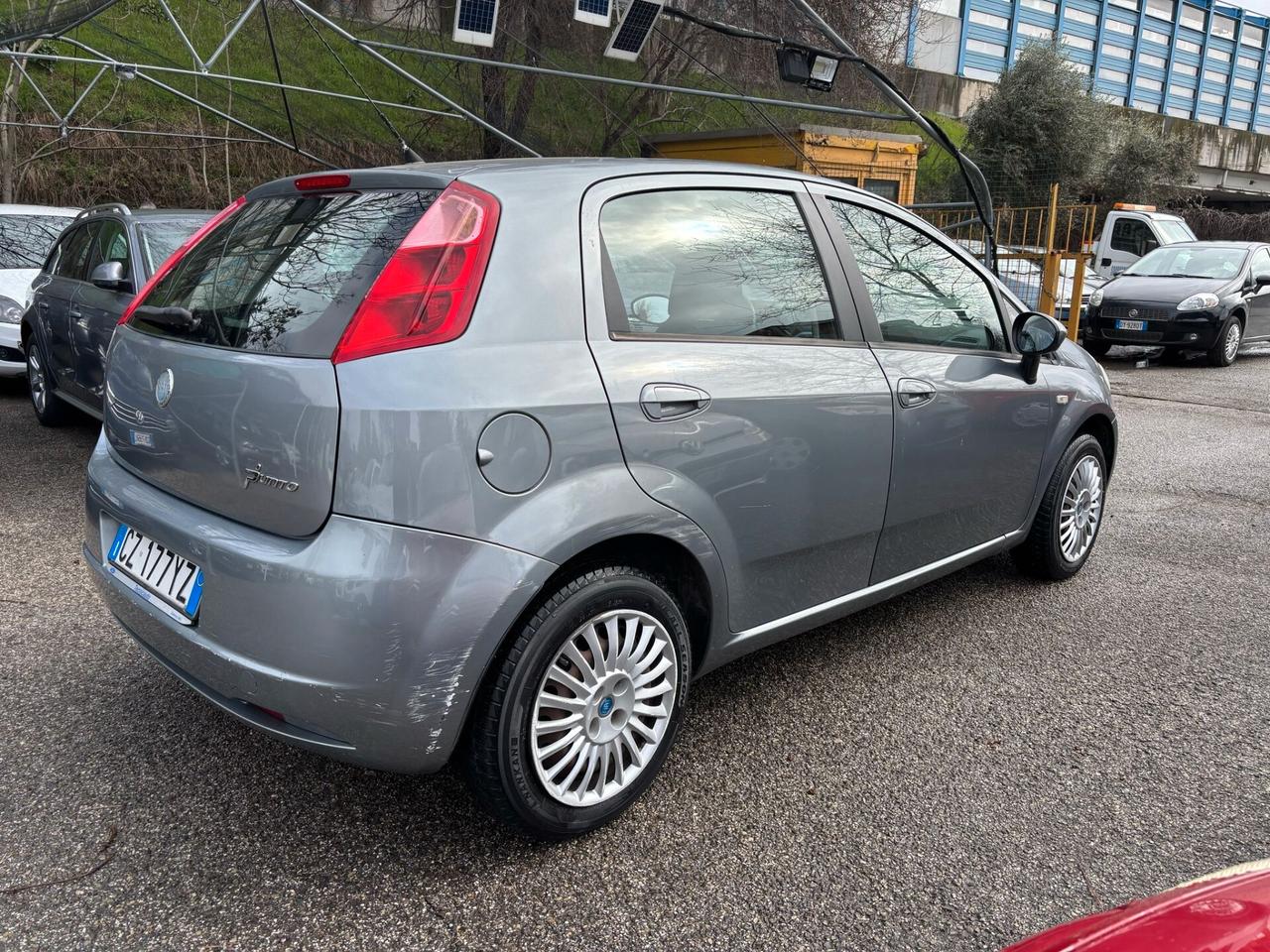 Fiat Grande Punto 1.2 - 5 porte OK Neopatentati