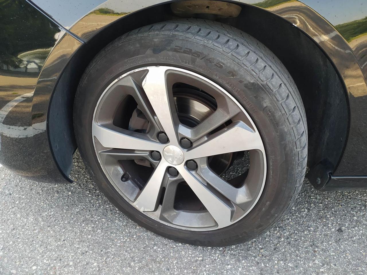 Peugeot 308 GT Line 1.6 Blue HDI 120 #6324
