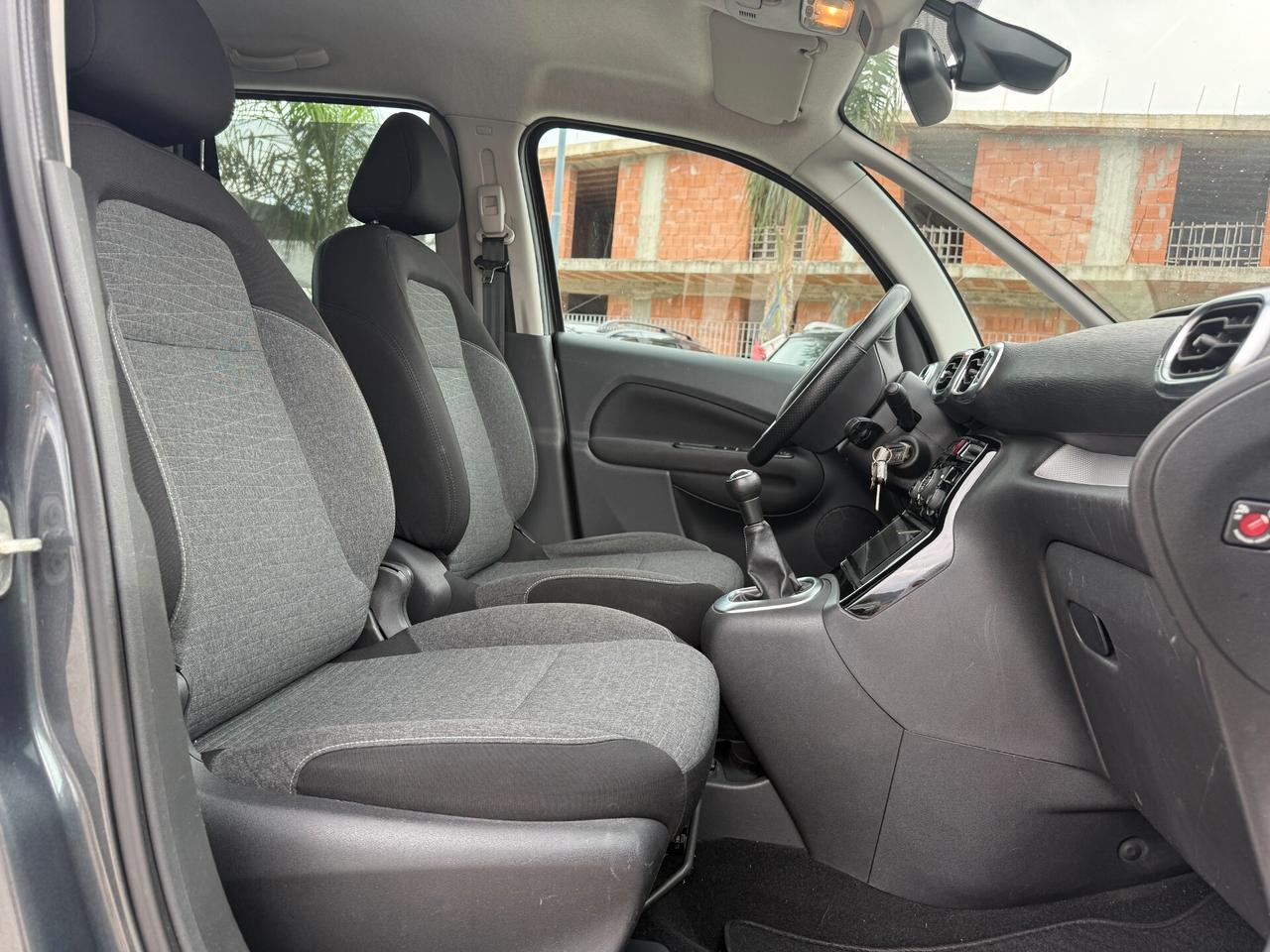 CITROEN C3 PICASSO ANNO 2017 1.6 DIESEL 100 CV