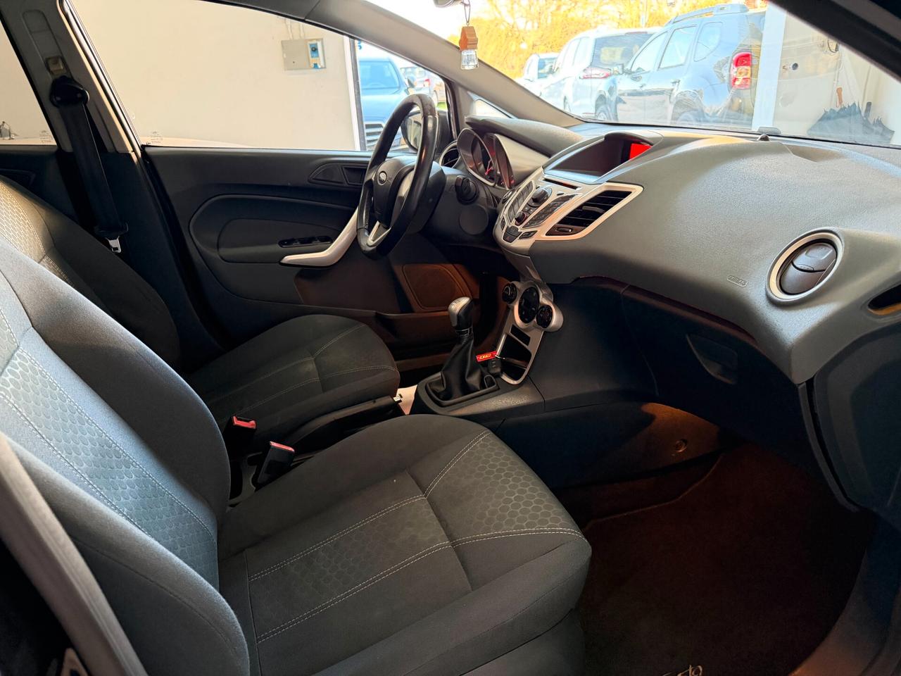 Ford Fiesta 1.4 TDCi 5p. Titanium