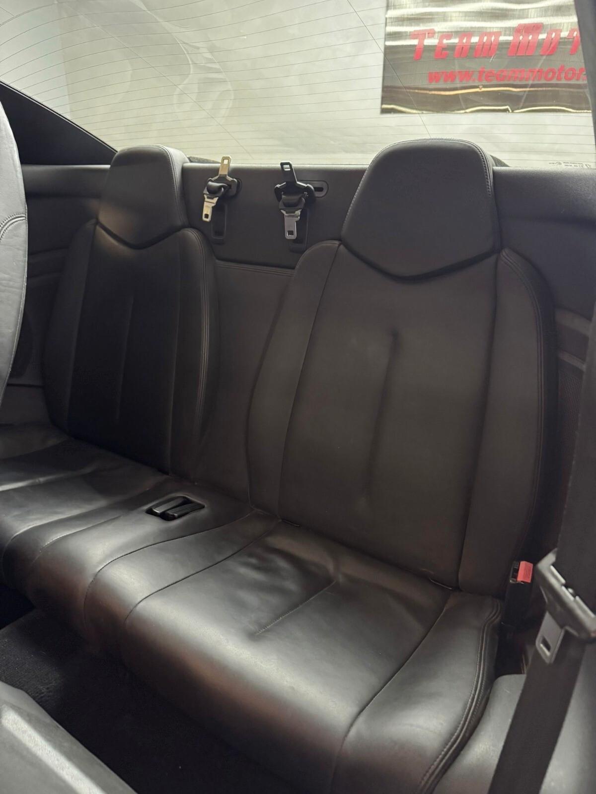 Peugeot RCZ 2.0 HDi 163CV Asphalt