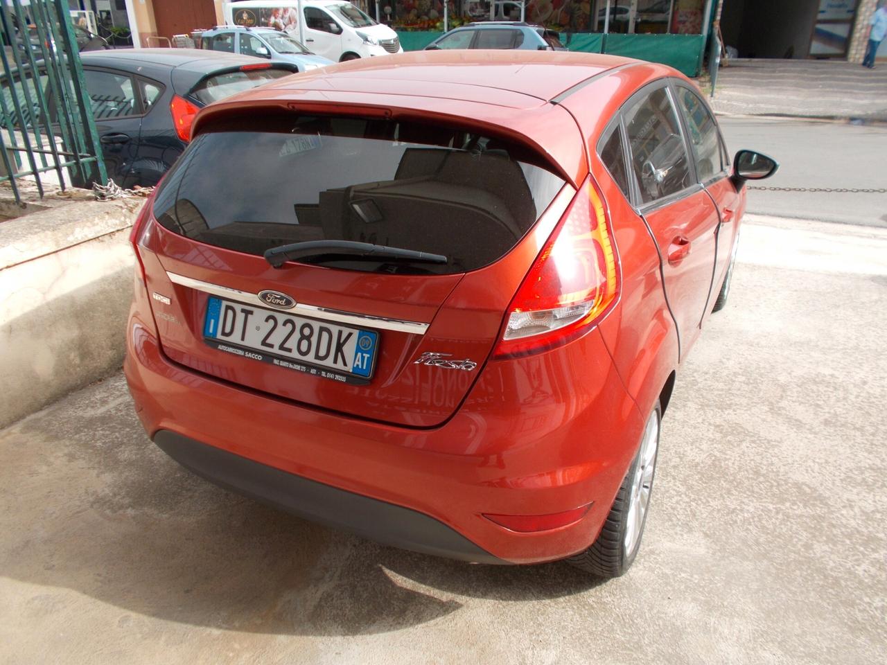 Ford Fiesta Fiesta+ 1.4 TDCi 68CV 5 porte