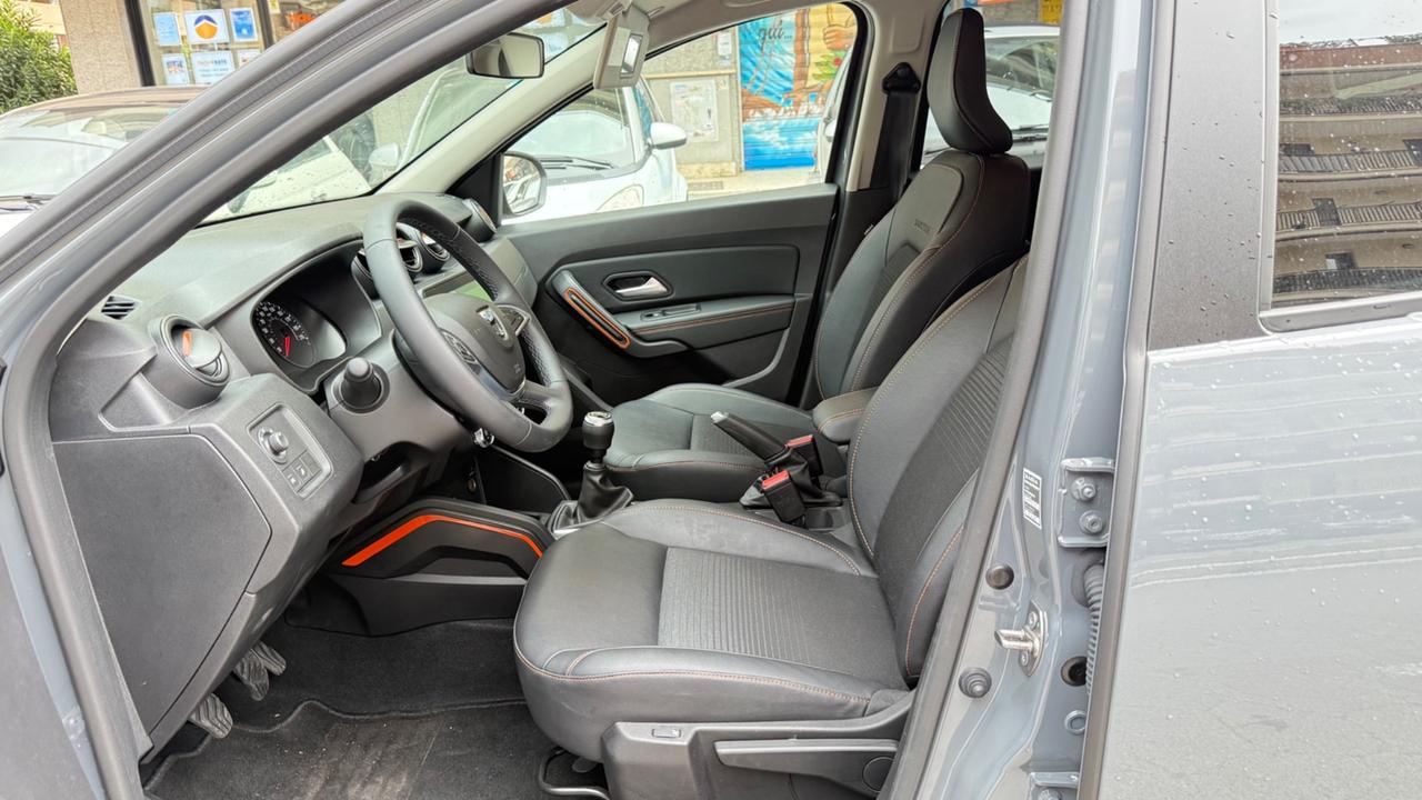 Dacia Duster 1.0 TCe GPL 4x2 Extreme LED NAVI KAMERA PELLE PDC CERCHI 18 CLIMA AUTOMATICO BLUETOOTH