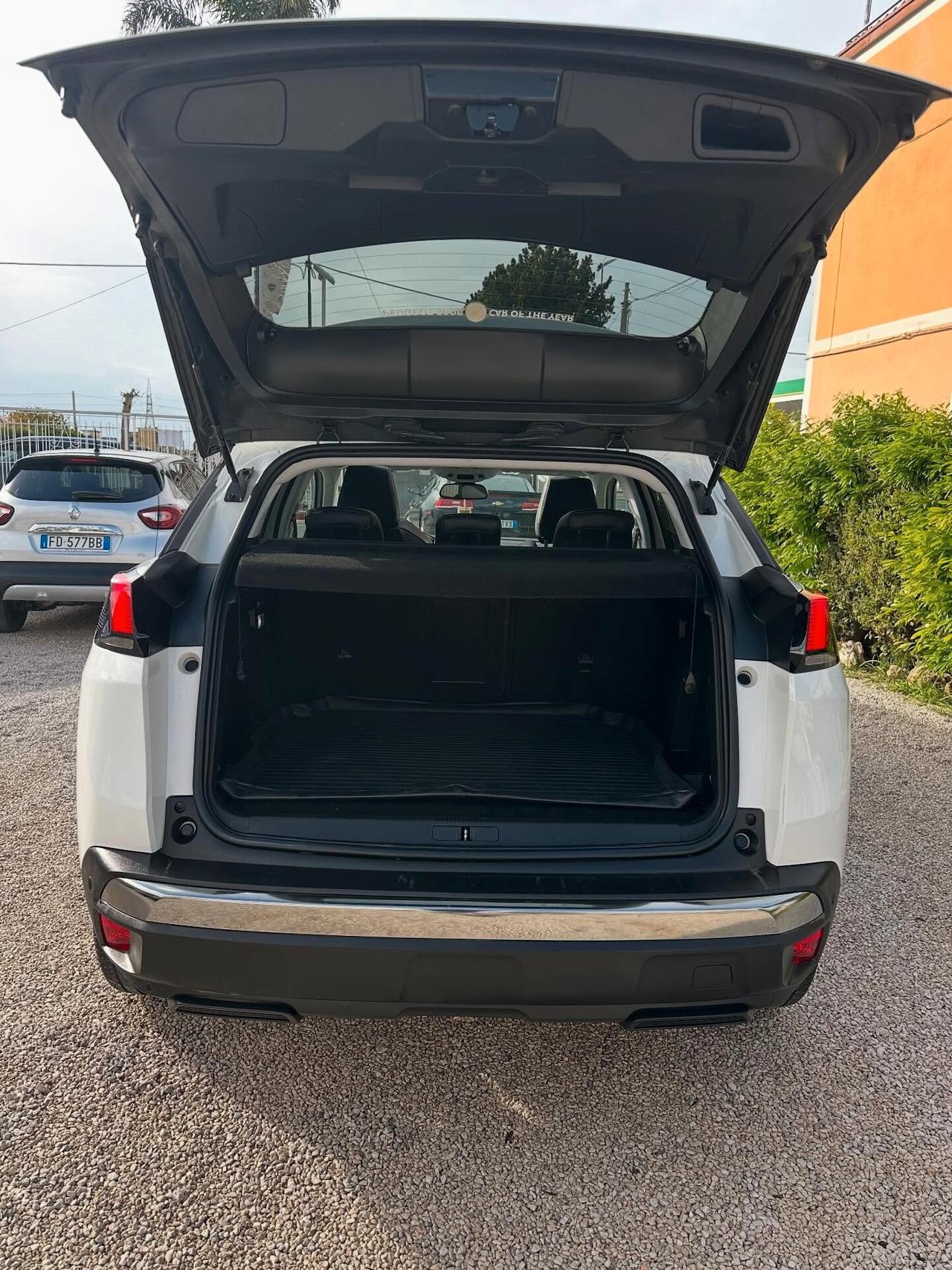 Peugeot 3008 BlueHDi 120 S&S EAT6 Business