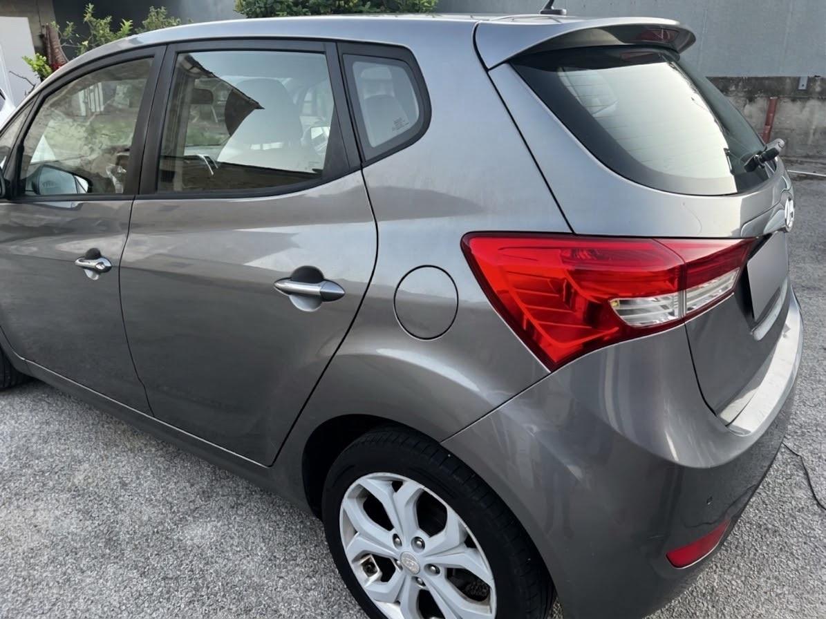 Hyundai iX20 1.4 CRDI 90 CV Touch Navi 2012