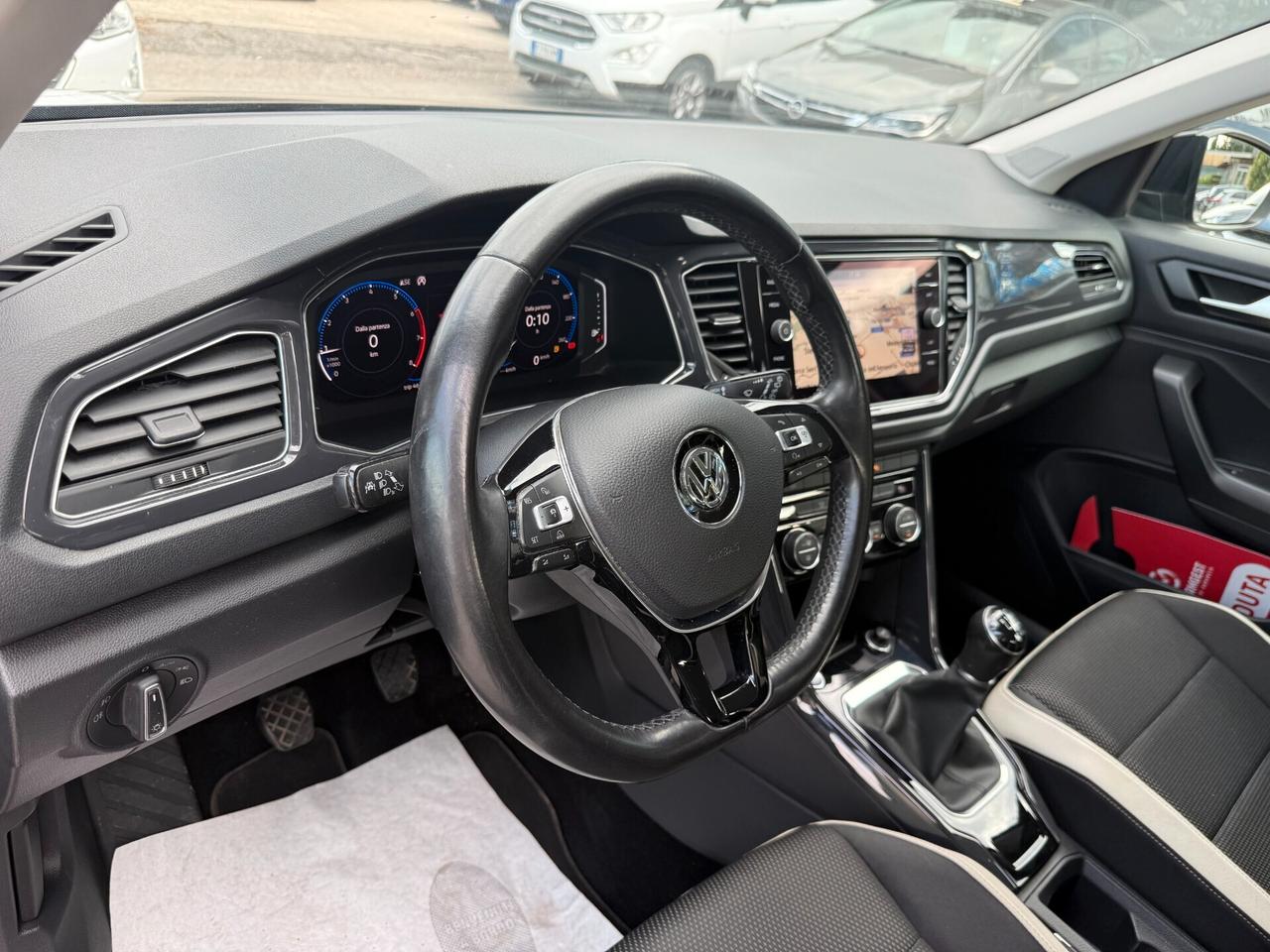 "DA VETRINA " Volkswagen T-Roc 1.5 TSI ACT FULL