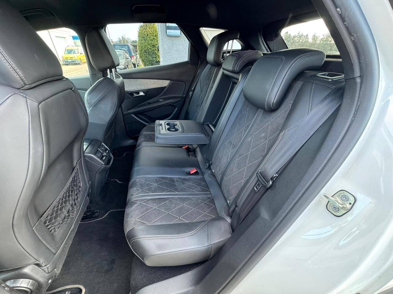 Peugeot 3008 GT LINE