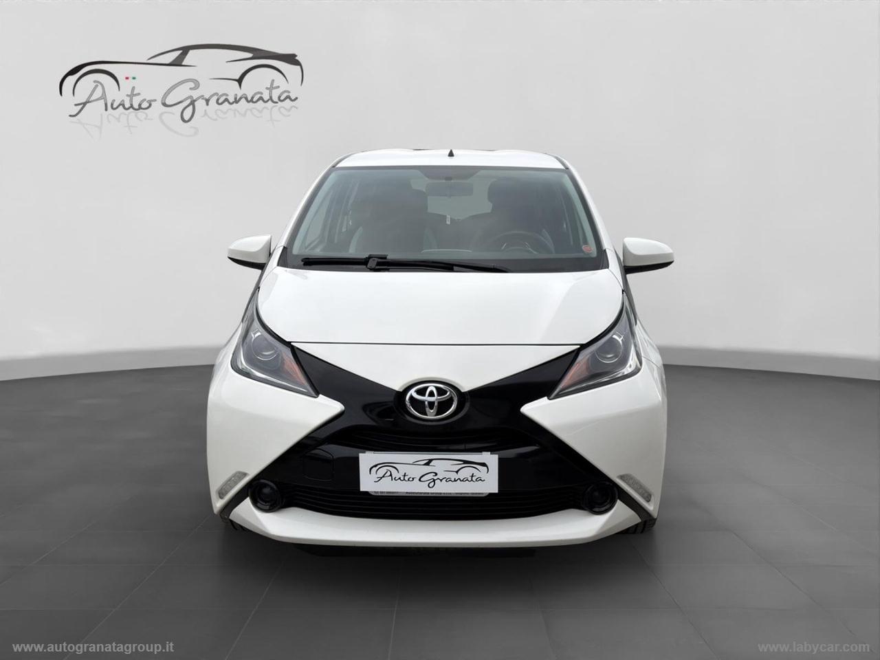TOYOTA Aygo 1.0 VVT-i 69 CV 5p. x-cool IDEALE PER NEOPATENTATI