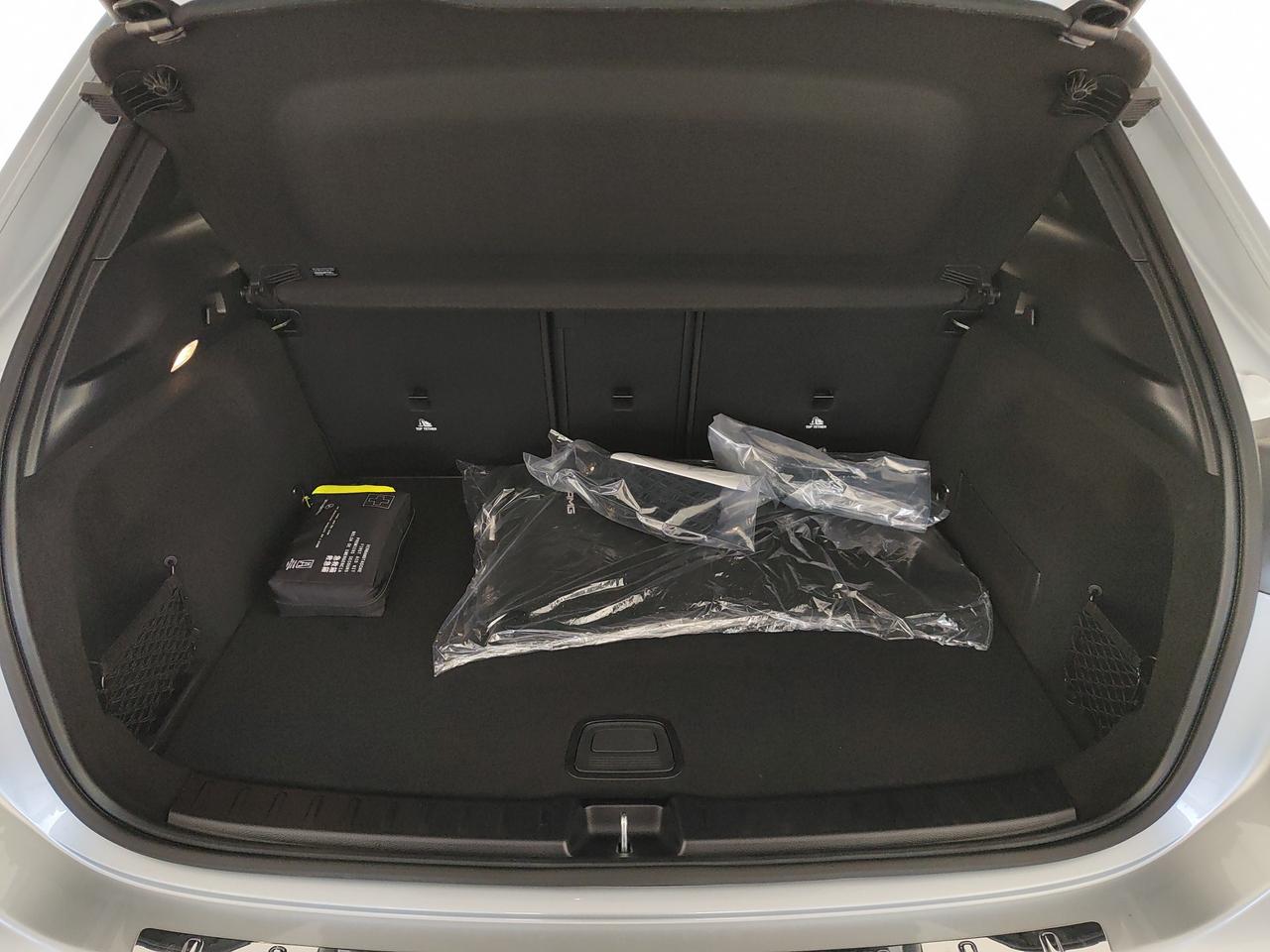 Mercedes-Benz GLA 200 d