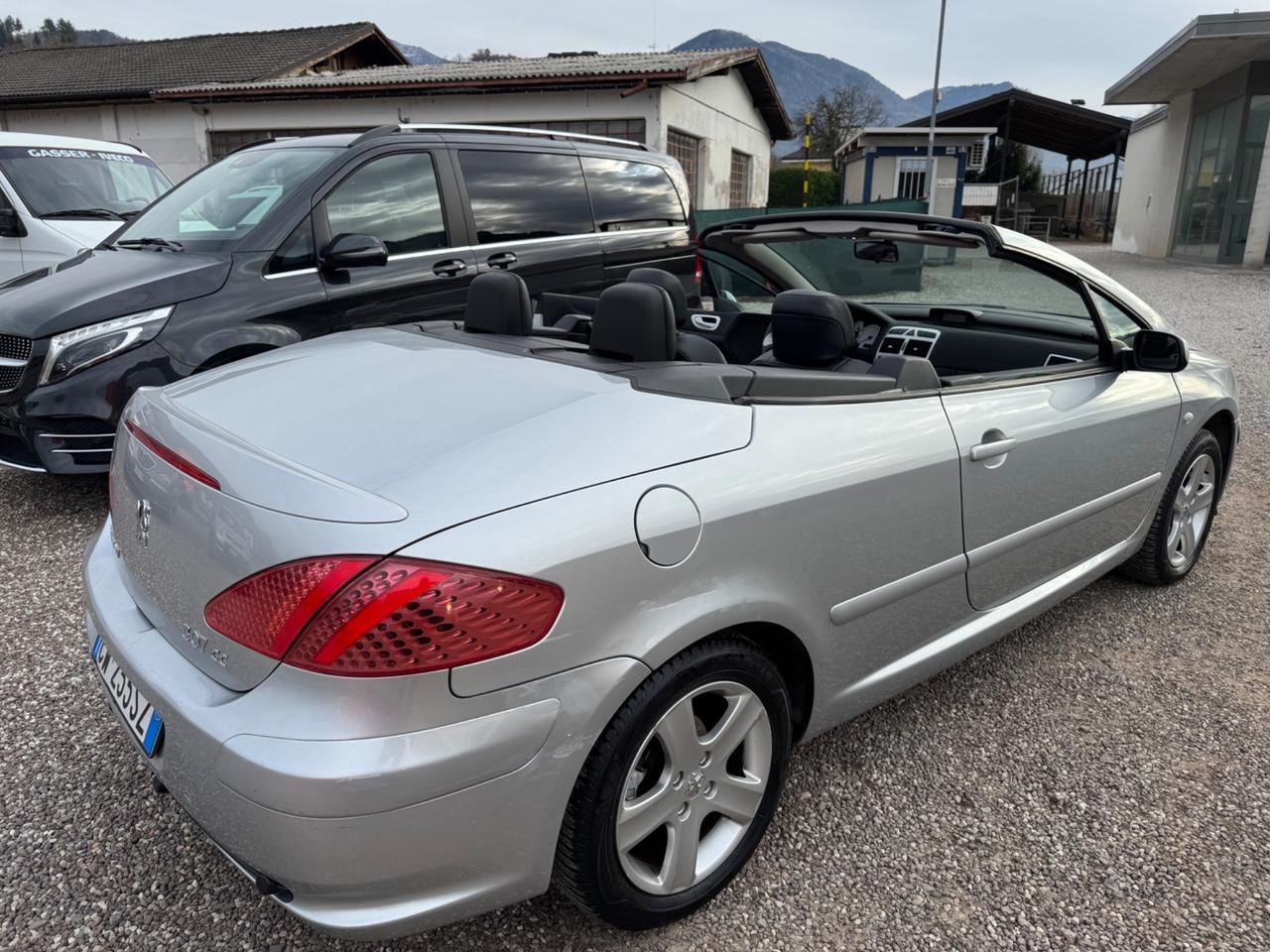 Peugeot 307 1.6 16V CC Tecno