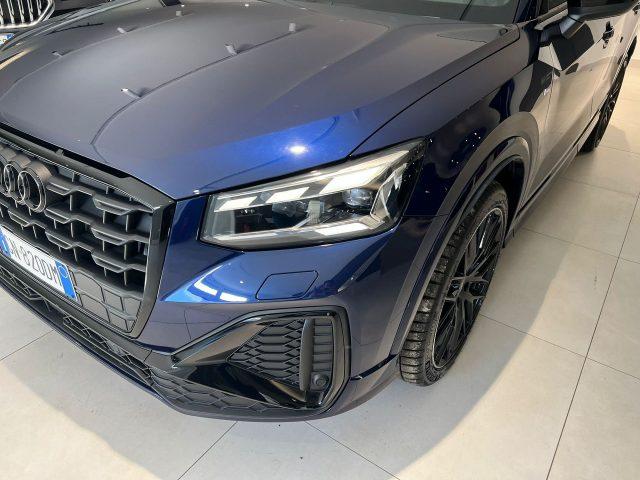 AUDI Q2 Q2 30 TDI S tronic Identity Black
