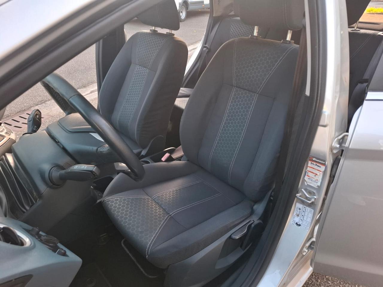 Ford Fiesta 1.2 5 porte SOLAMENTE 60.000 KM