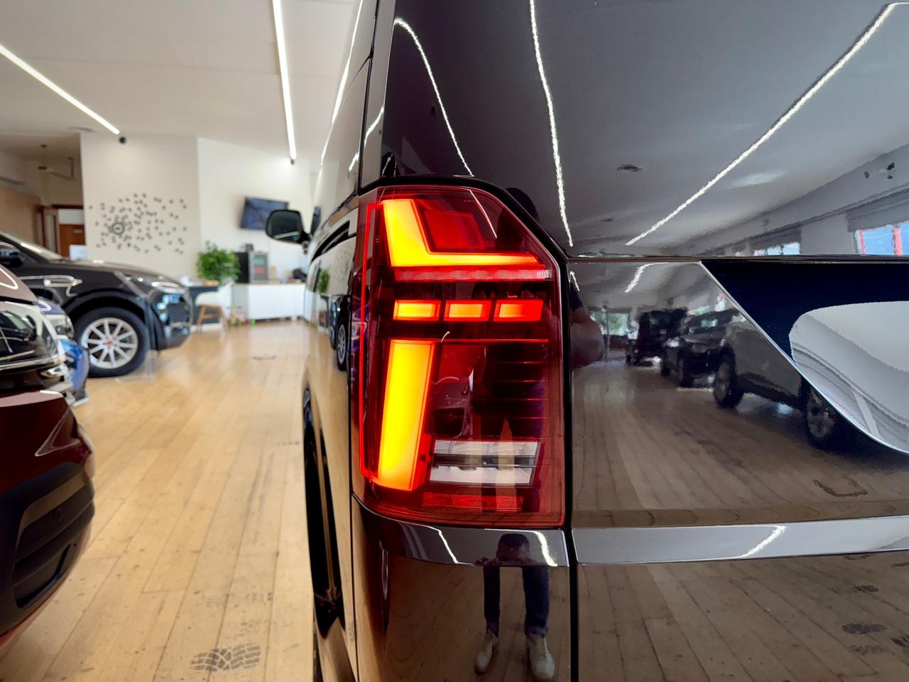 Volkswagen Multivan CRUISE - SOLO 86.000 KM 7POSTI