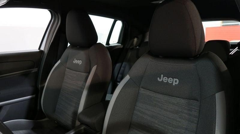 Jeep Avenger e-Hybrid 1.2 MHEV e-Hybrid Turbo Longitude